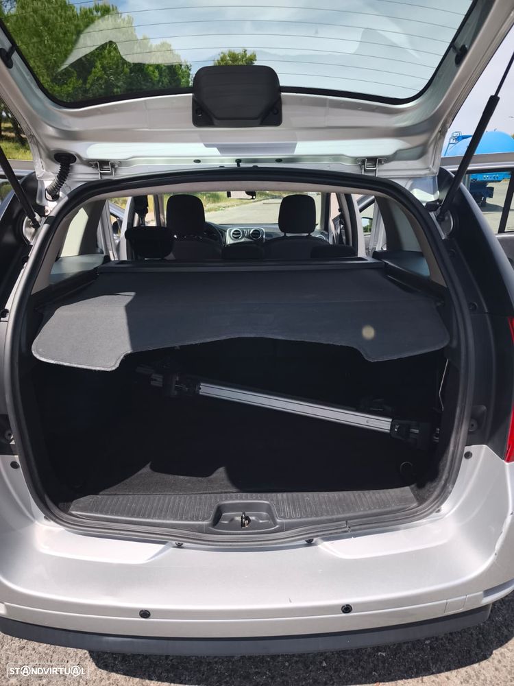 Dacia Logan MCV 1.5 dCi Comfort - 13