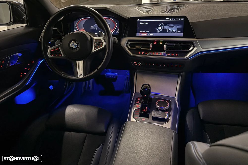 BMW 330 i Pack M Auto - 3