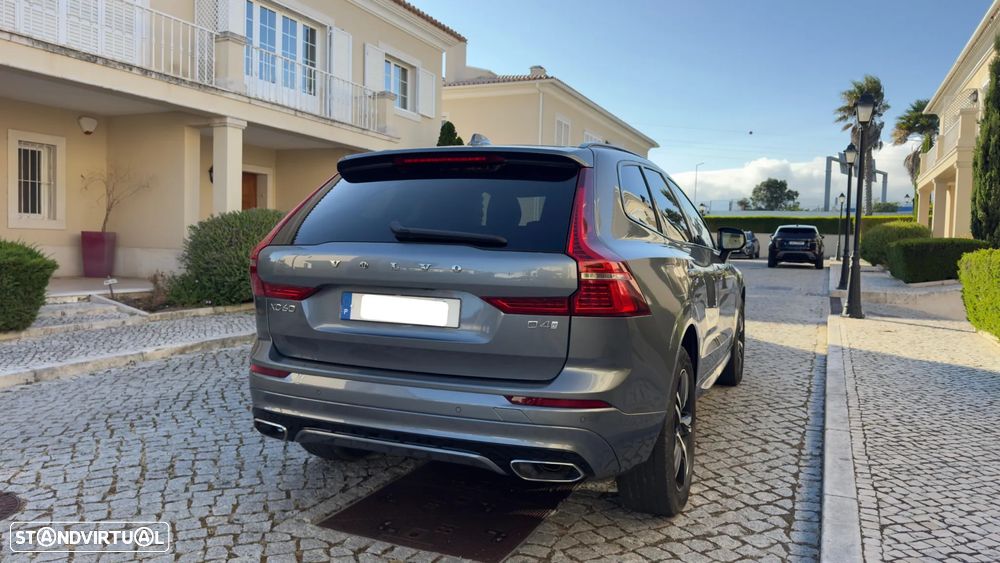 Volvo XC 60 2.0 D4 R-Design Geartronic - 5