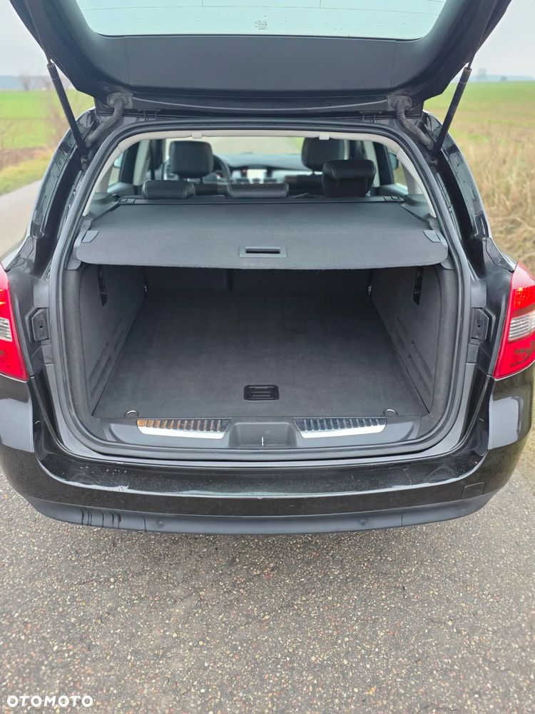 Renault Laguna dCi 110 FAP Emotion - 5