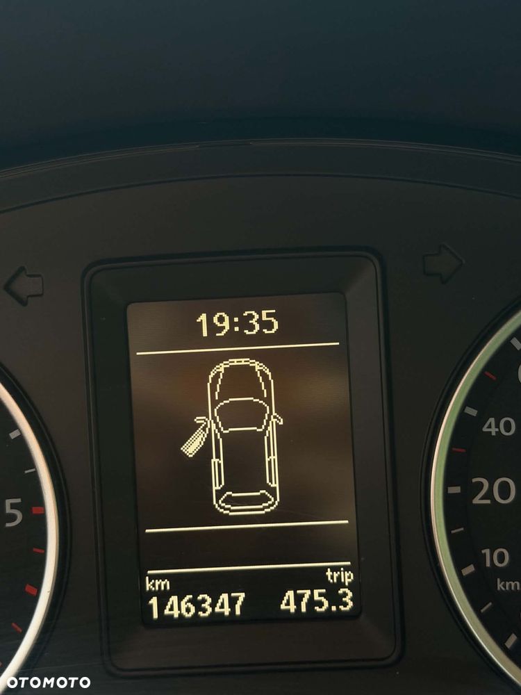 Volkswagen Tiguan 2.0 TDI BlueMot Trend&Fun - 16