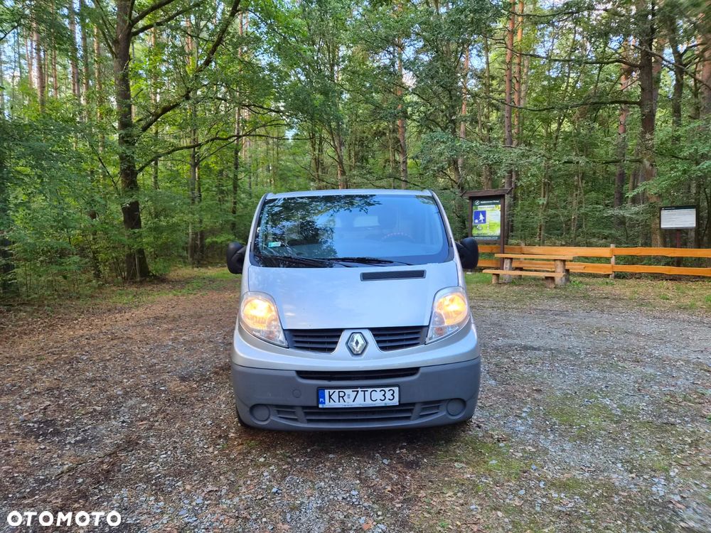 Renault Trafic - 1