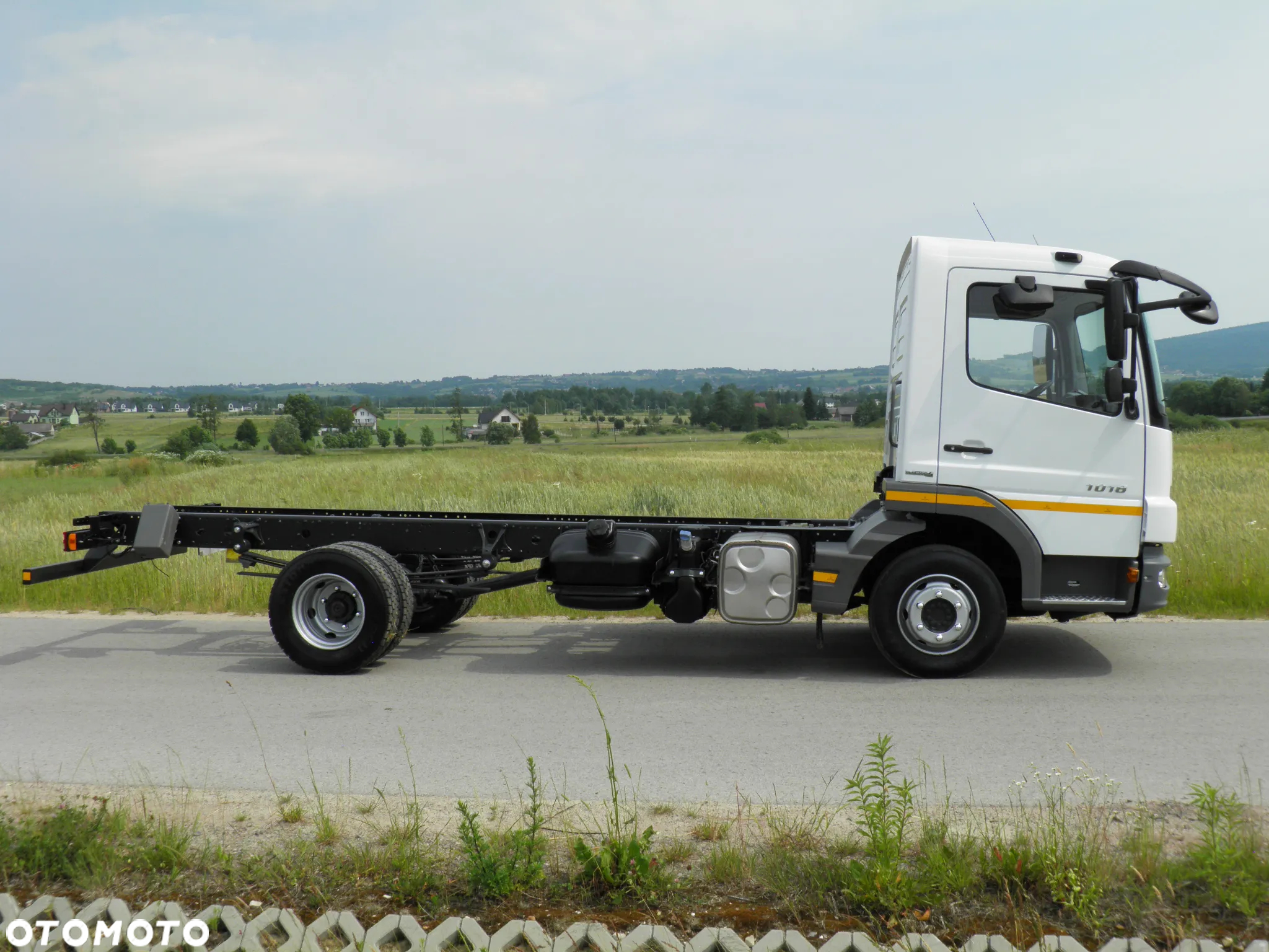 Mercedes-Benz ATEGO 1018 RAMA LAWETA NAJAZD POD ZABUDOWĘ STAN IDEALNY SALON POLSKA I-WŁAŚCICIEL 2012R MAŁY PRZEBIEG - 2