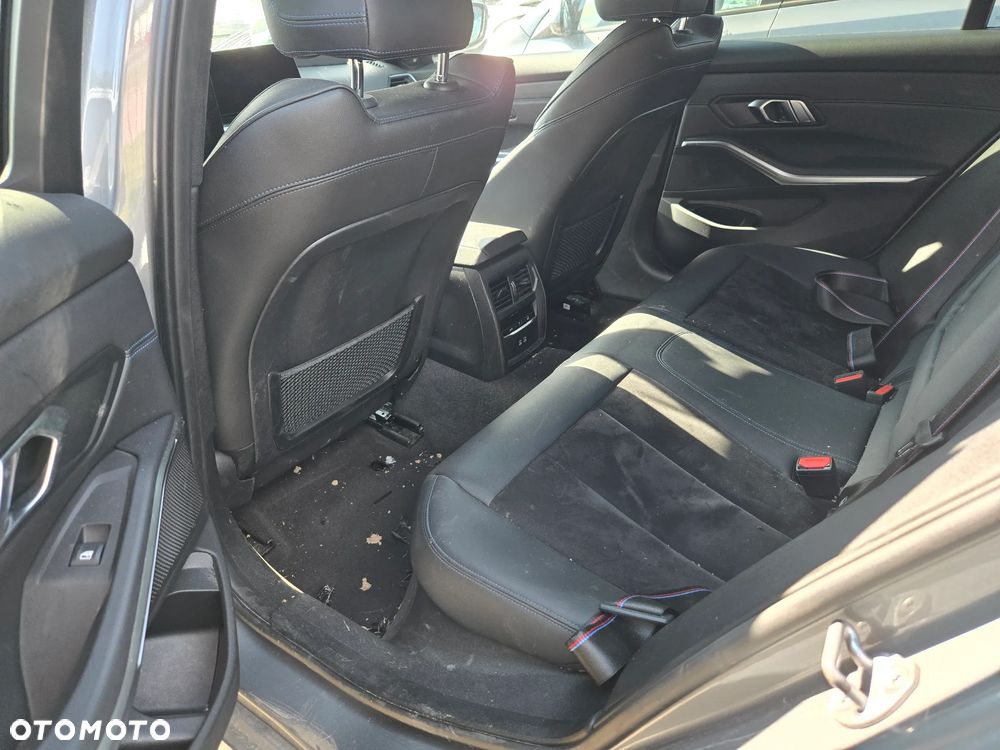 BMW Seria 3 - 12