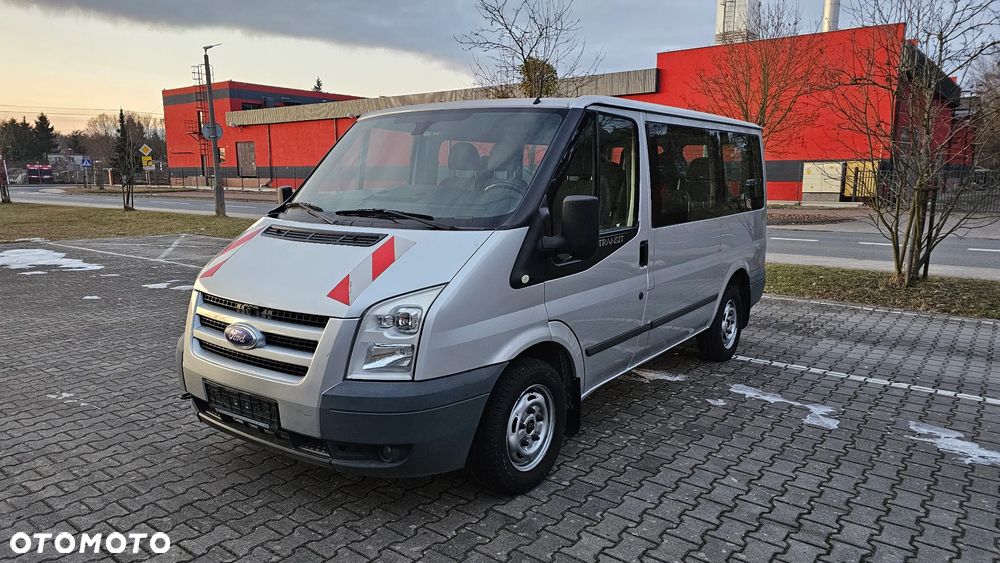 Ford Transit - 24