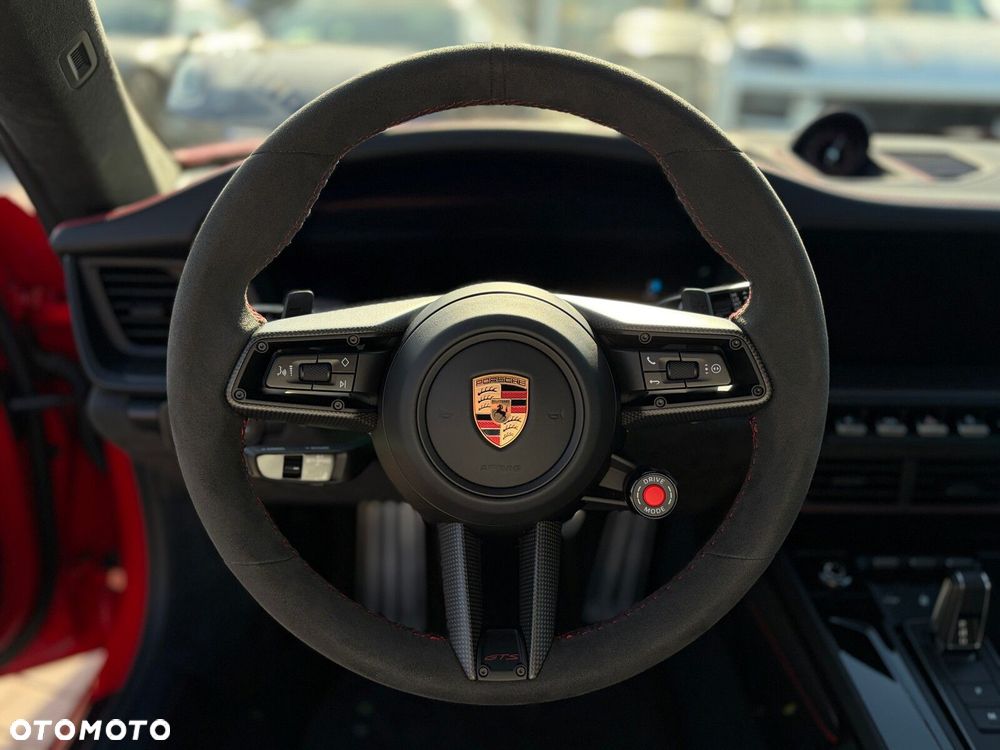 Porsche 911 - 25