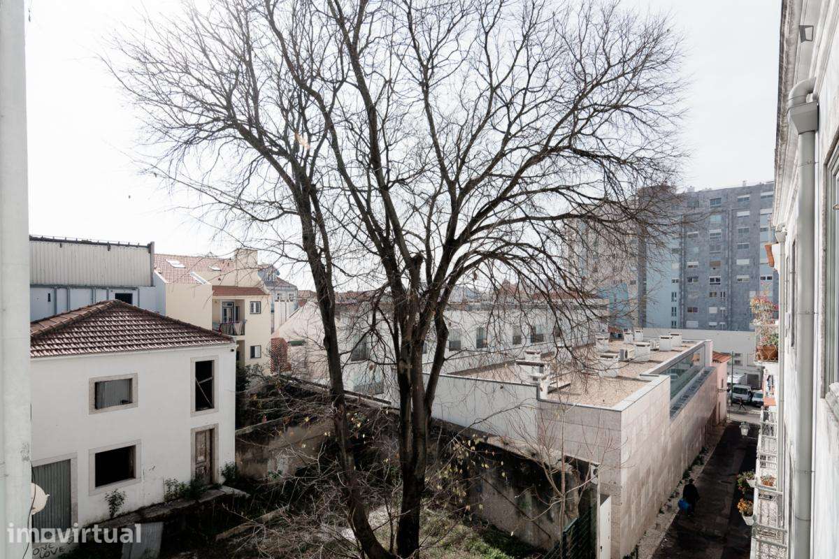 Apartamento com 1 quartos - localizado em São Bento Lisbon - Grande imagem: 5/9