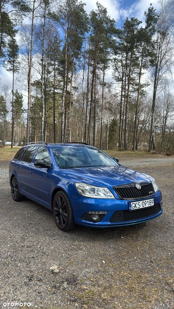 Skoda Octavia 2.0 TDI CR DPF RS - 2