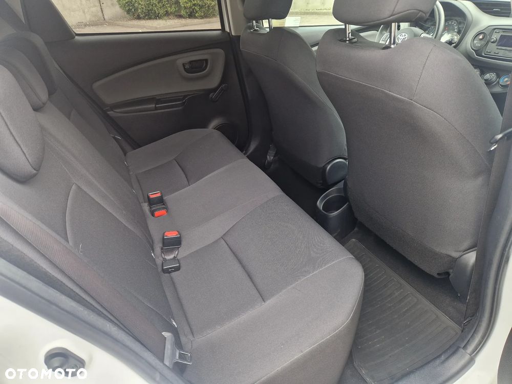 Toyota Yaris 1.5 Active - 12