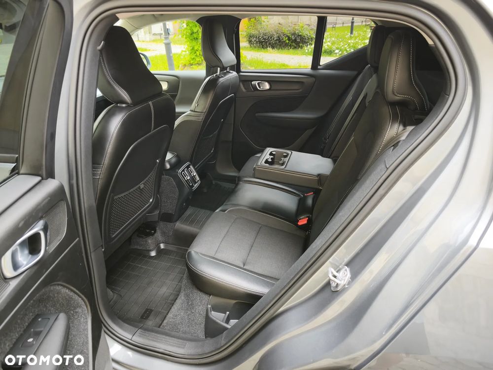 Volvo XC 40 D4 SCR AWD Inscription - 14