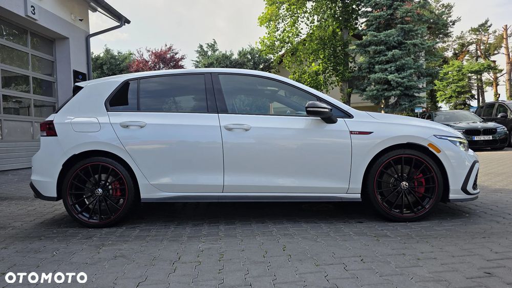Volkswagen Golf GTI 2.0 TSI OPF Performance - 11