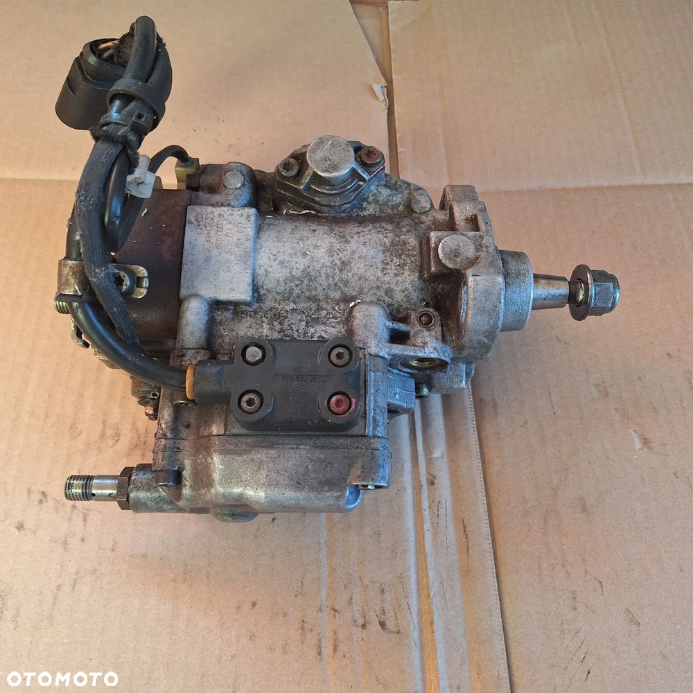 POMPA WTRYSKOWA PASSAT B4 VW GOLF 1.9 TDI  0460404994 - 3