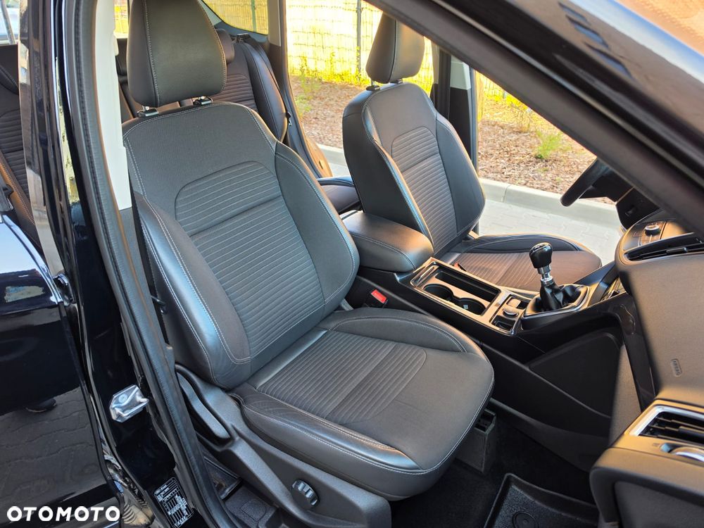 Ford Kuga 2.0 TDCi 4WD Titanium - 11