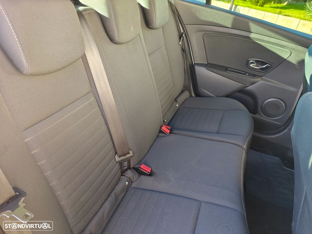 Renault Mégane Sport Tourer 1.6 dCi Limited - 20