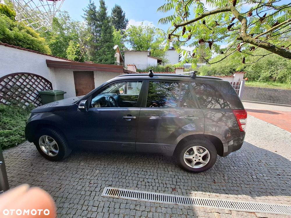 Suzuki Grand Vitara - 12
