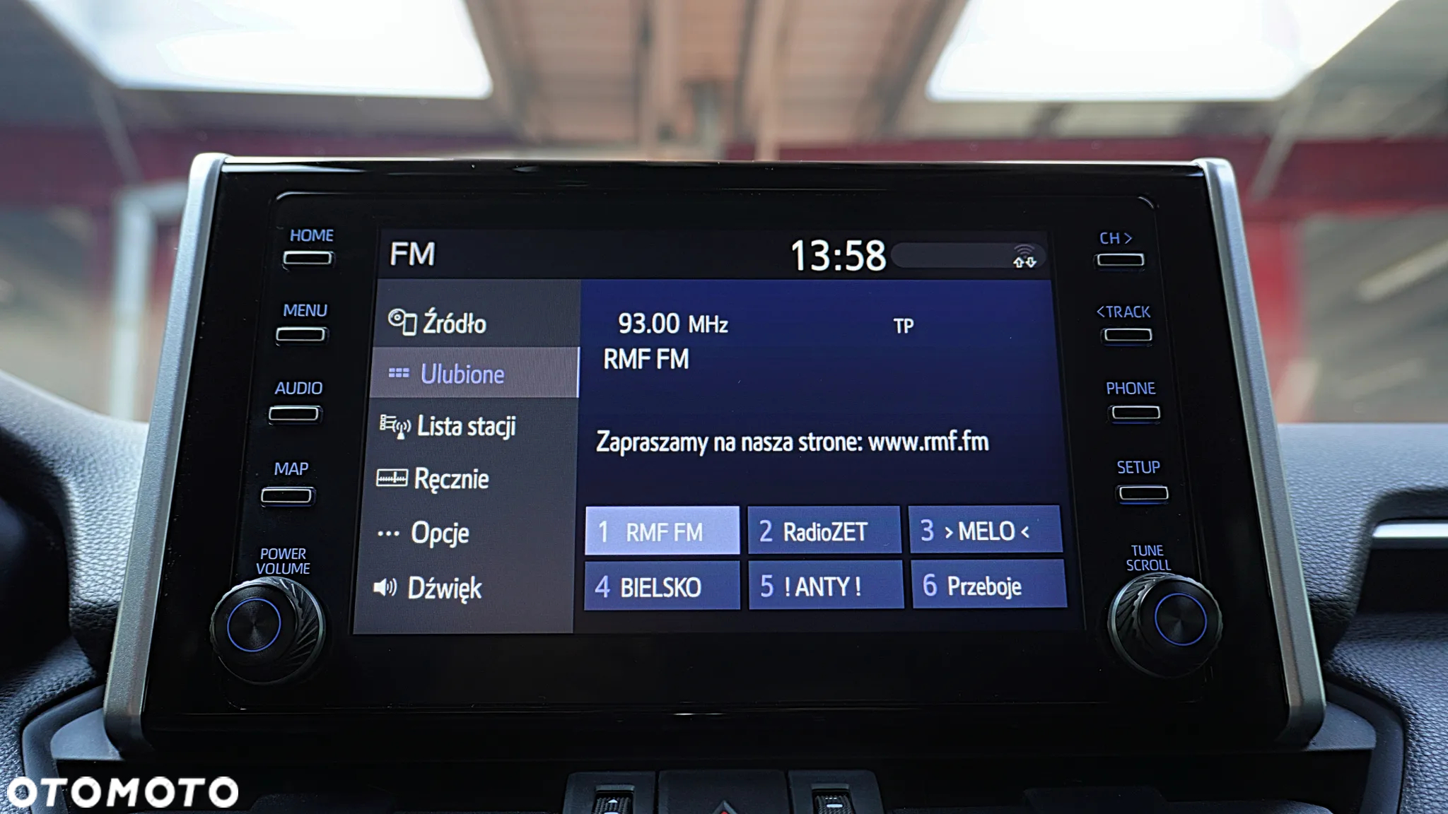 Toyota RAV4 - 22