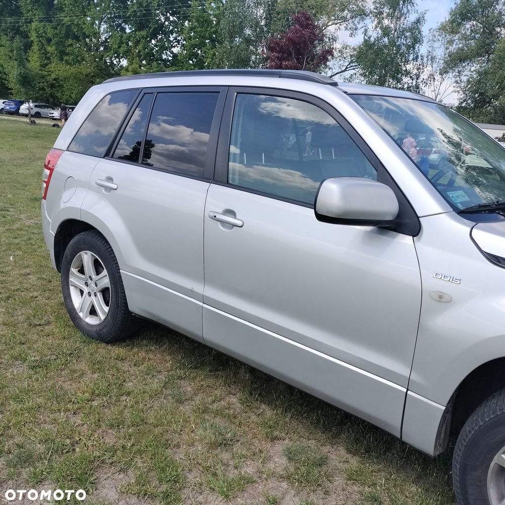 Suzuki Grand Vitara - 2