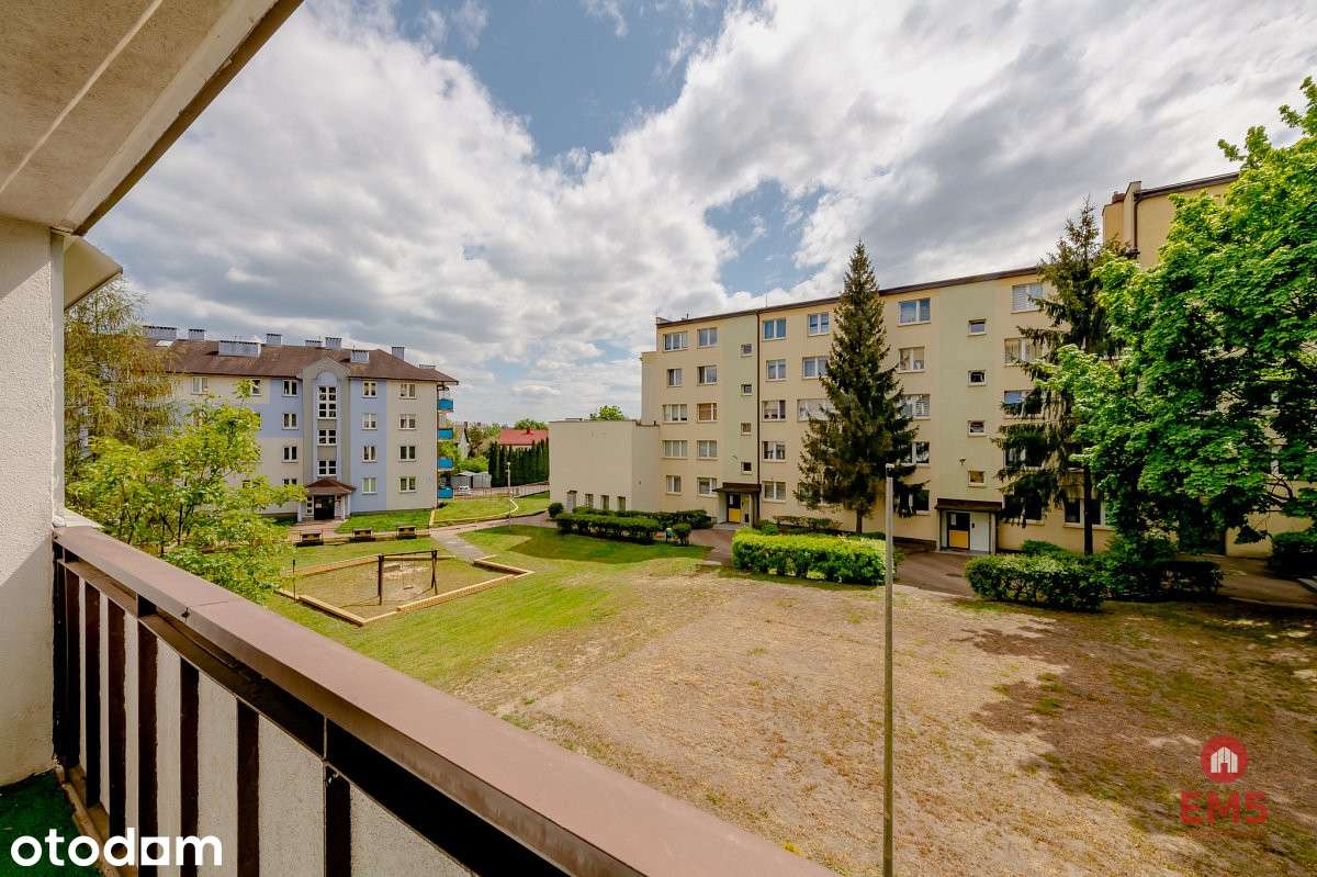 4 pokoje 2 łazienki Ul.Kalinowa 1 piętro