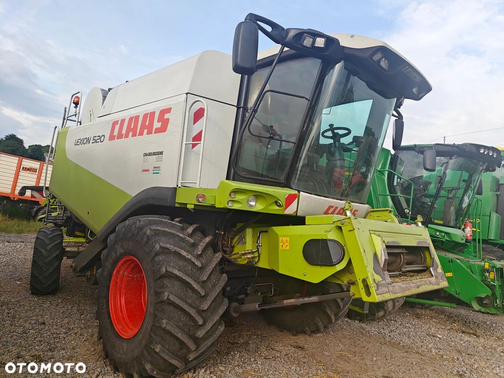 Claas Lexion 520, 1900h, 5.4m vario