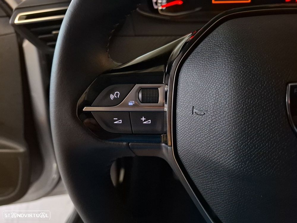 Peugeot 208 1.2 Edition - 16