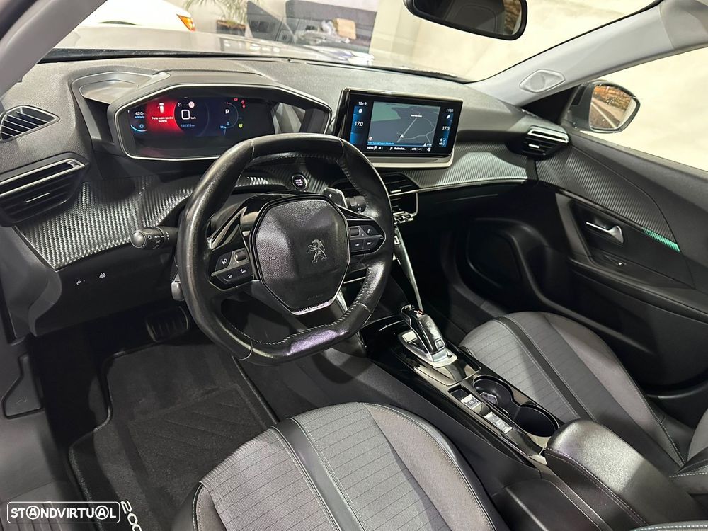 Peugeot 2008 1.5 BlueHDi Allure Pack EAT8 - 16