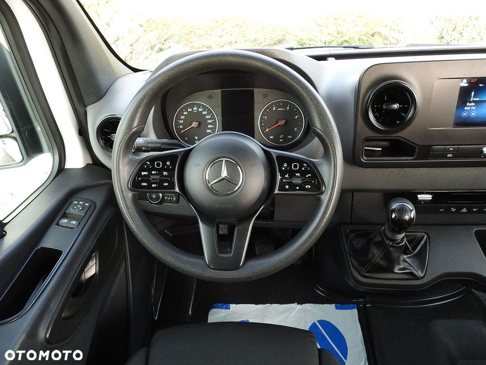 Mercedes-Benz SPRINTER 314 FURGON BRYGADÓWKA  6 MIEJSC TEMPOMAT KLIMATYZACJA  140KM - 29