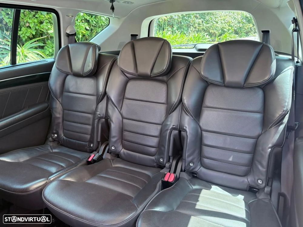 Renault Espace 1.6 dCi Initiale Paris EDC - 57