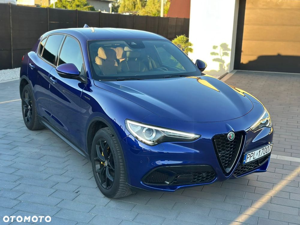 Alfa Romeo Stelvio 2.2 Diesel 16V AT8 Q4 B-Tech - 2