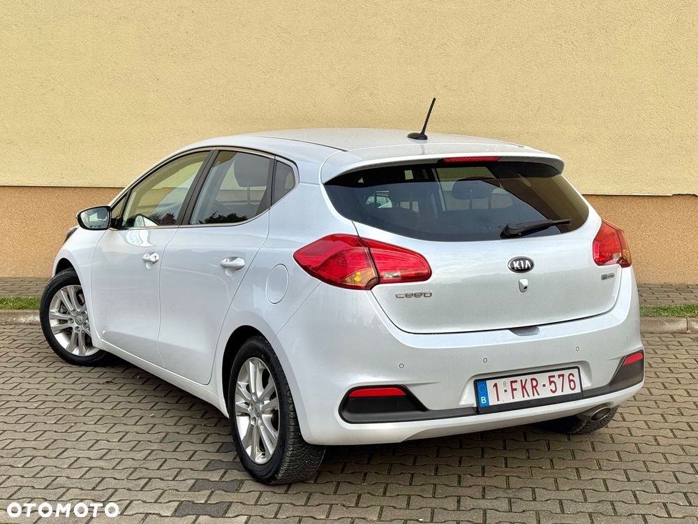 Kia Ceed 1.6 CRDi L - 5