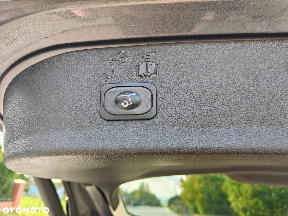 Ford Kuga 2.0 TDCi 4WD Titanium - 15