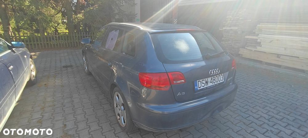 Audi A3 Sportback 2.0 TDI Ambiente - 13