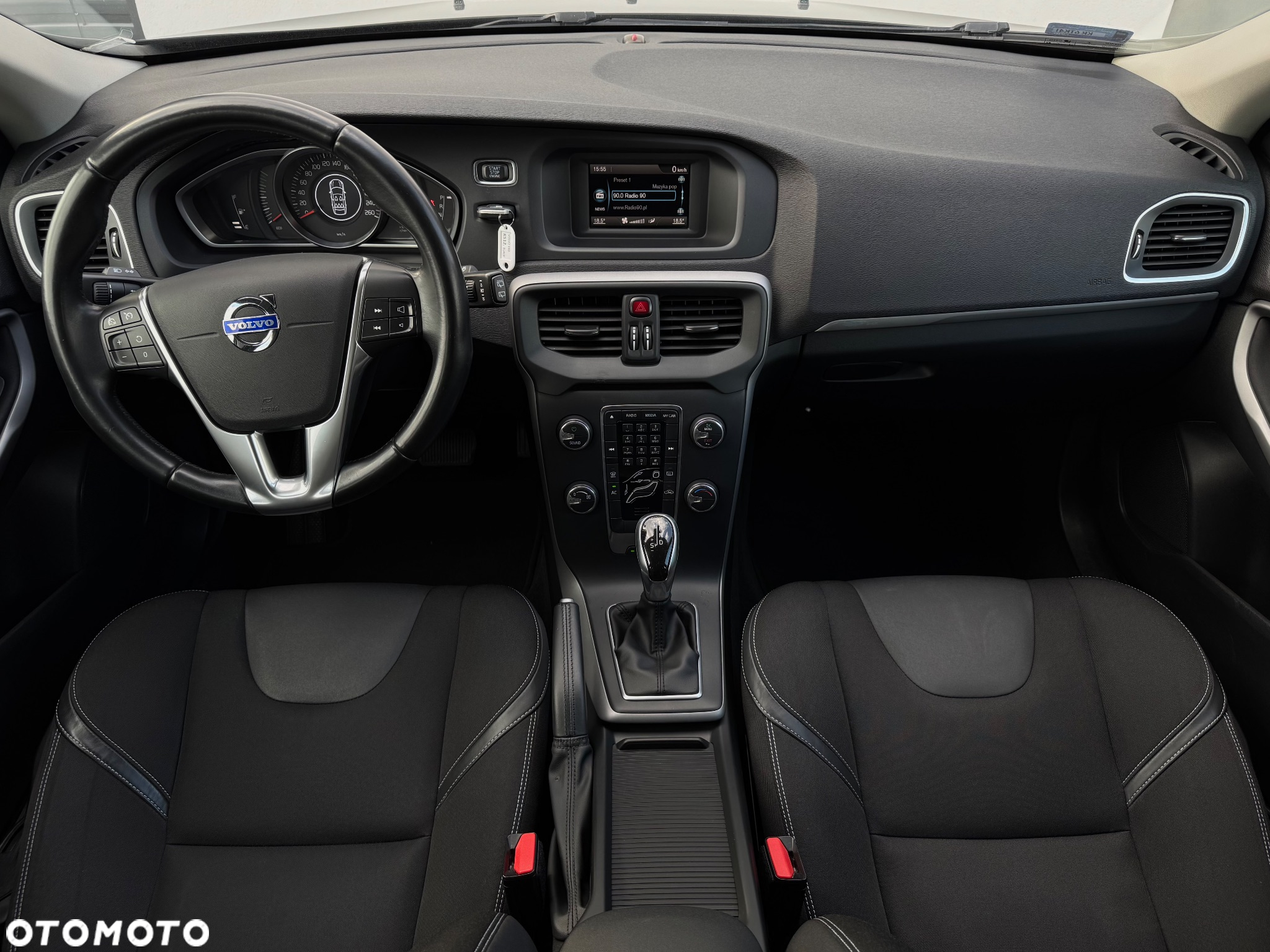 Volvo V40 T4 Powershift R Design - 8