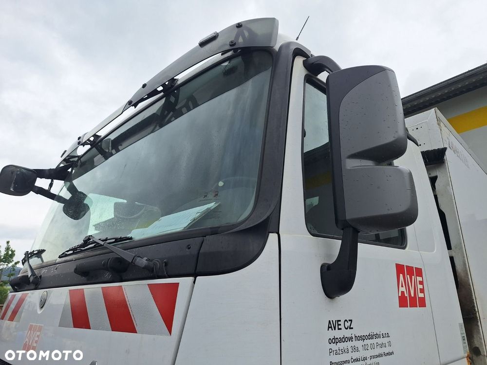 Versalift Actros 2536 L 6X2 - 26