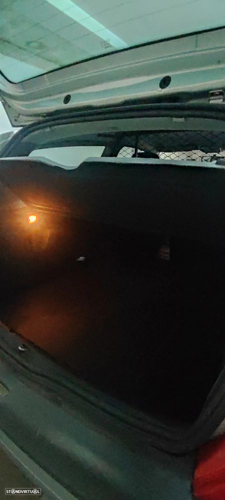 Renault Clio 1.9 D RN - 5