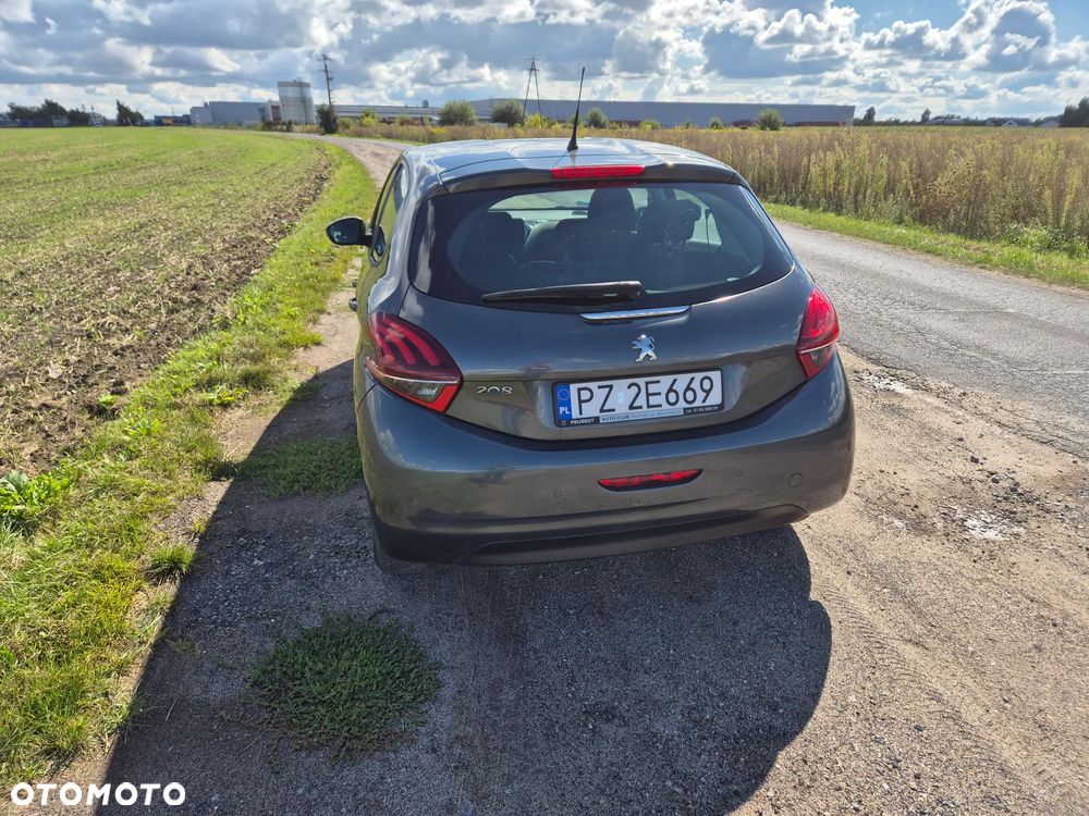 Peugeot 208 1.2 PureTech Active - 10
