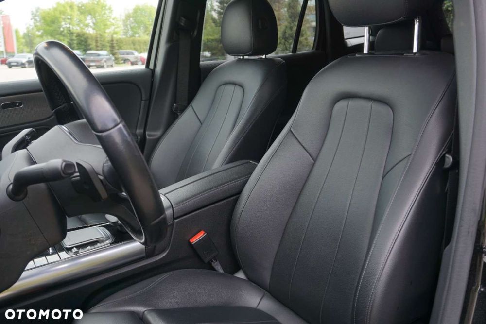 Mercedes-Benz GLA 220 d 4-Matic Progressive 8G-DCT - 16