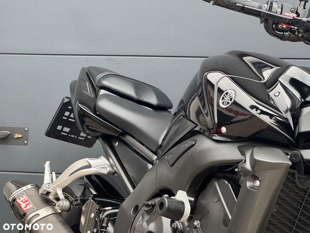 Yamaha FZ - 3