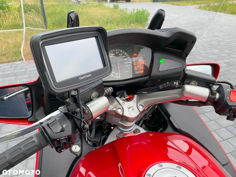 Honda ST - 22