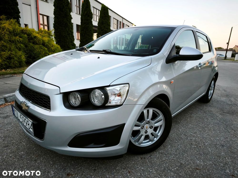 Chevrolet Aveo 1.4 16V LT - 1