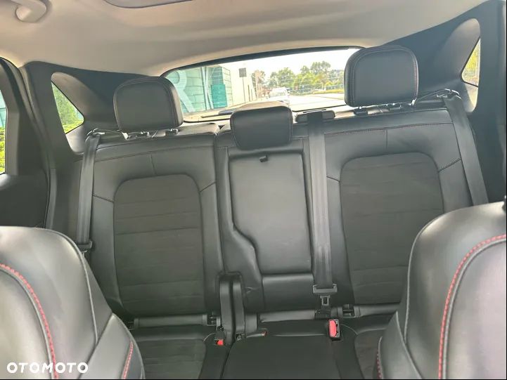 Ford Escape 2.0 EcoBoost AWD Titanium - 16