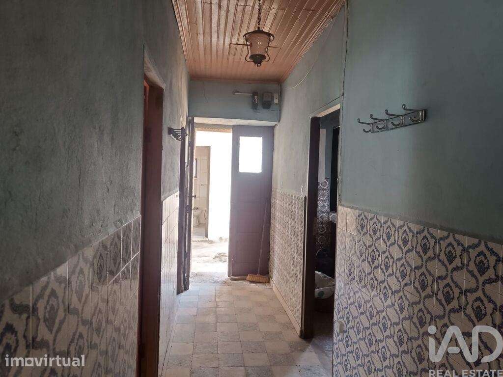 Moradia térrea T2 em Brunhozinho, Castanheira e Sanhoane de 76 m2 - Grande imagem: 5/27