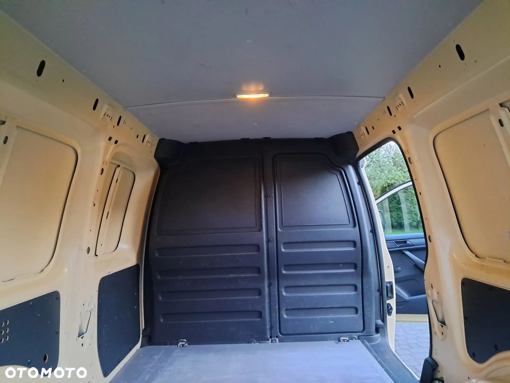 Volkswagen Caddy - 14