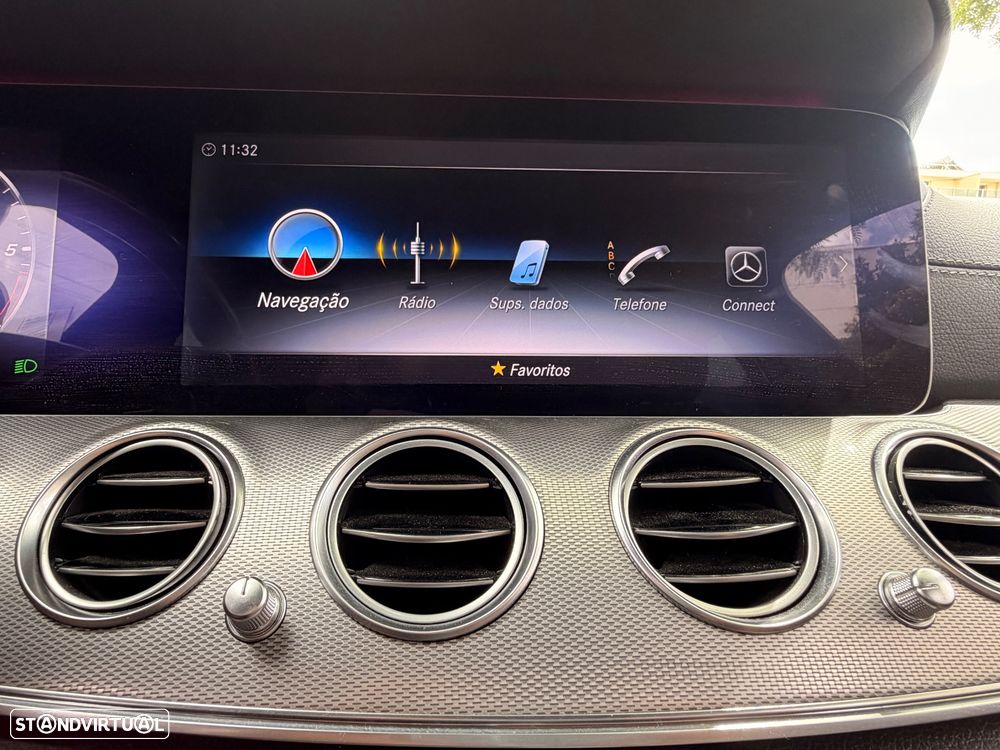 Mercedes-Benz E 220 d 9G-TRONIC AMG Line - 27