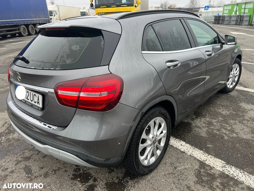 Mercedes-Benz GLA 200 d 7G-DCT UrbanStyle Edition - 4