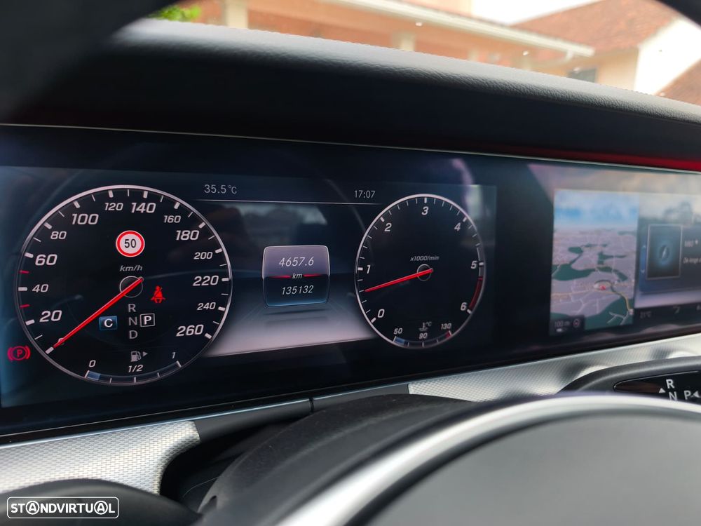 Mercedes-Benz E 350 D AMG - 8