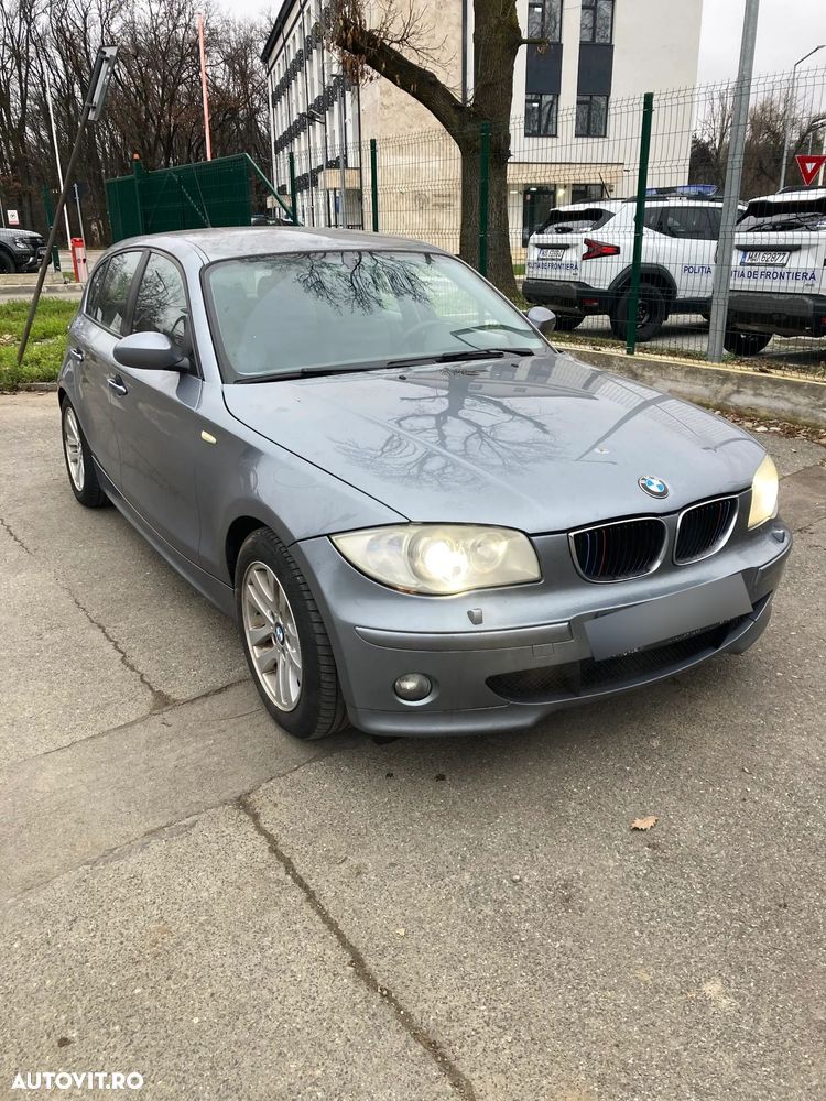 BMW Seria 1 120i - 19