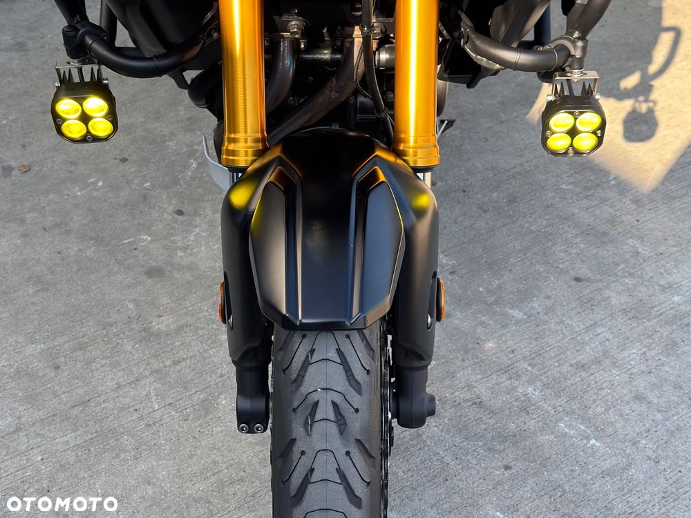 Yamaha Super Tenere - 30