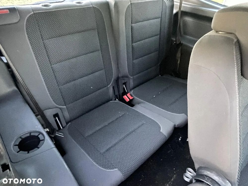 Volkswagen Touran 1.4 TSI United - 15