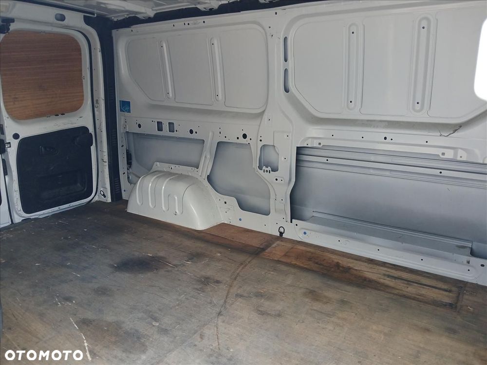 Renault trafic - 7