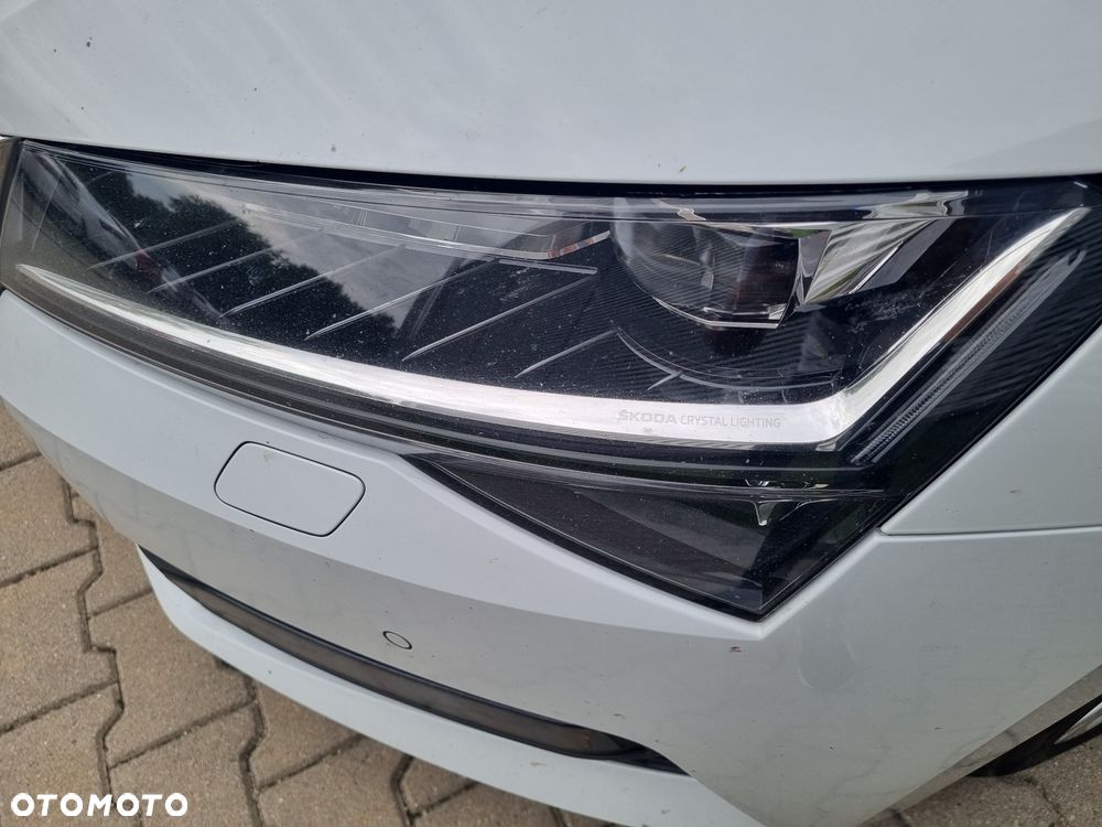 Skoda Superb 2.0 TDI Ambition DSG - 14